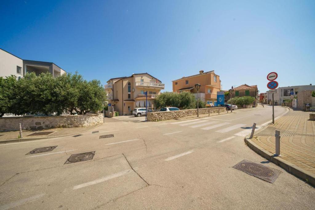 Apartments Dobrenic Vodice Eksteriør billede